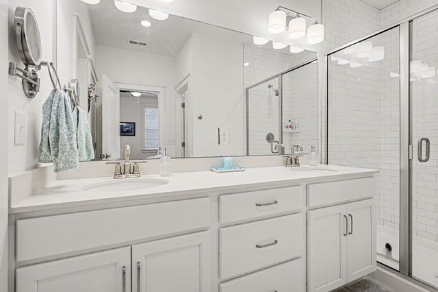 217 Southmen Ln, Spring Hill, TN 37174