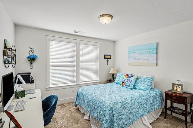 217 Southmen Ln, Spring Hill, TN 37174