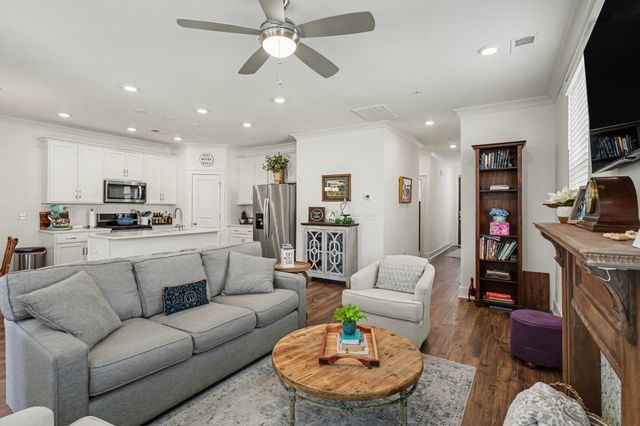 217 Southmen Ln, Spring Hill, TN 37174