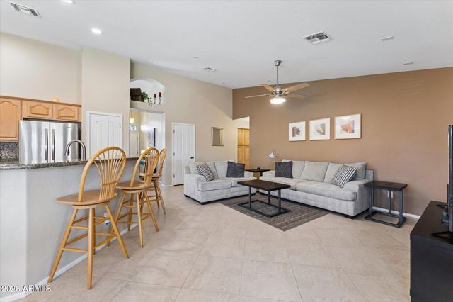 43249 W ASKEW Drive W, Maricopa, AZ 85138
