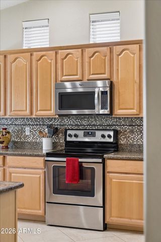 43249 W ASKEW Drive W, Maricopa, AZ 85138