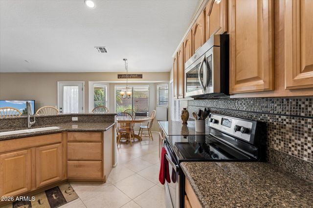 43249 W ASKEW Drive W, Maricopa, AZ 85138