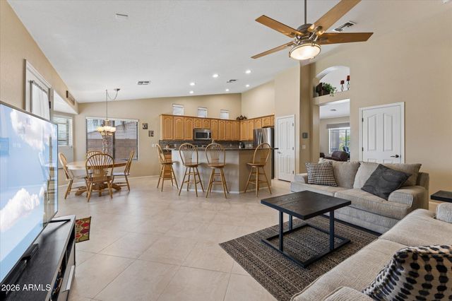 43249 W ASKEW Drive W, Maricopa, AZ 85138