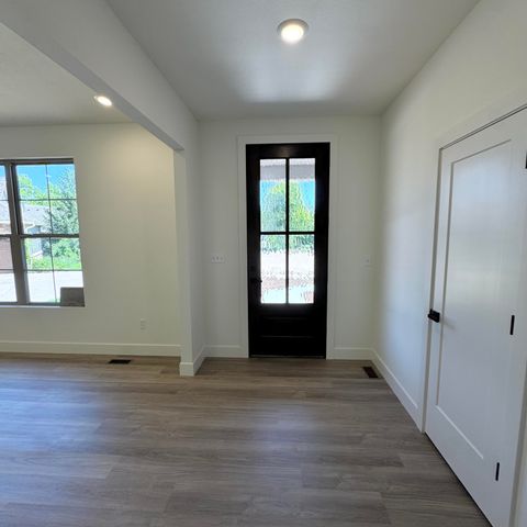 4602 MAPLE LEAF DR, Columbia, MO 65201