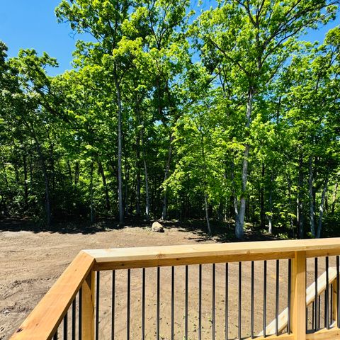 4602 MAPLE LEAF DR, Columbia, MO 65201