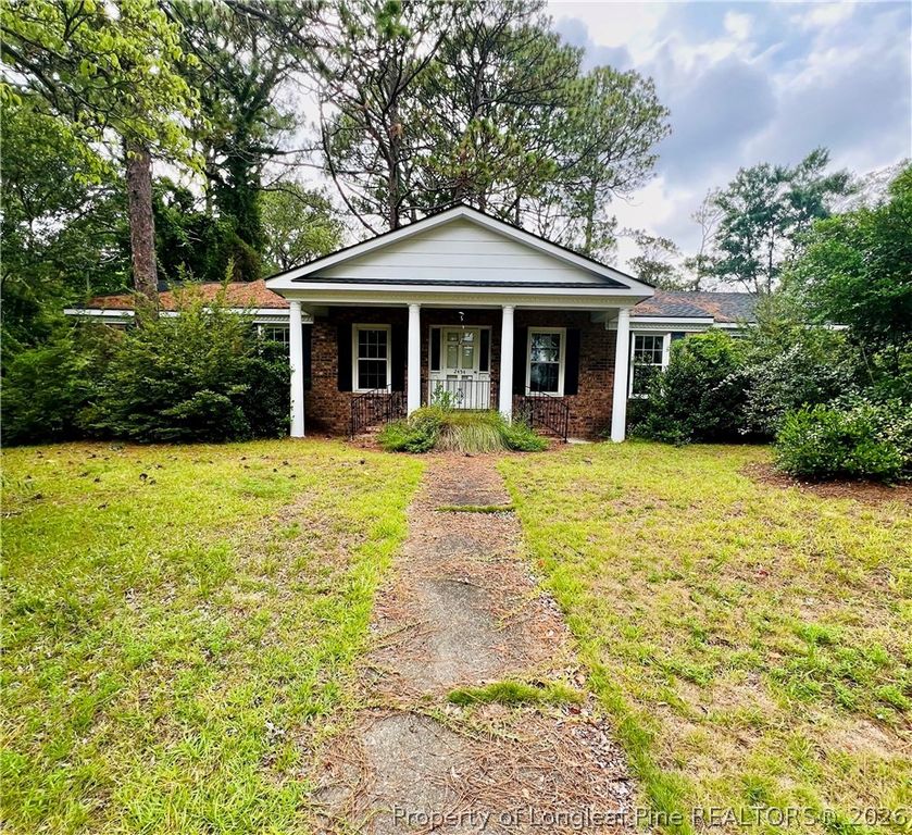 2454 Vandemere Avenue, Fayetteville, NC 28304 — exterior