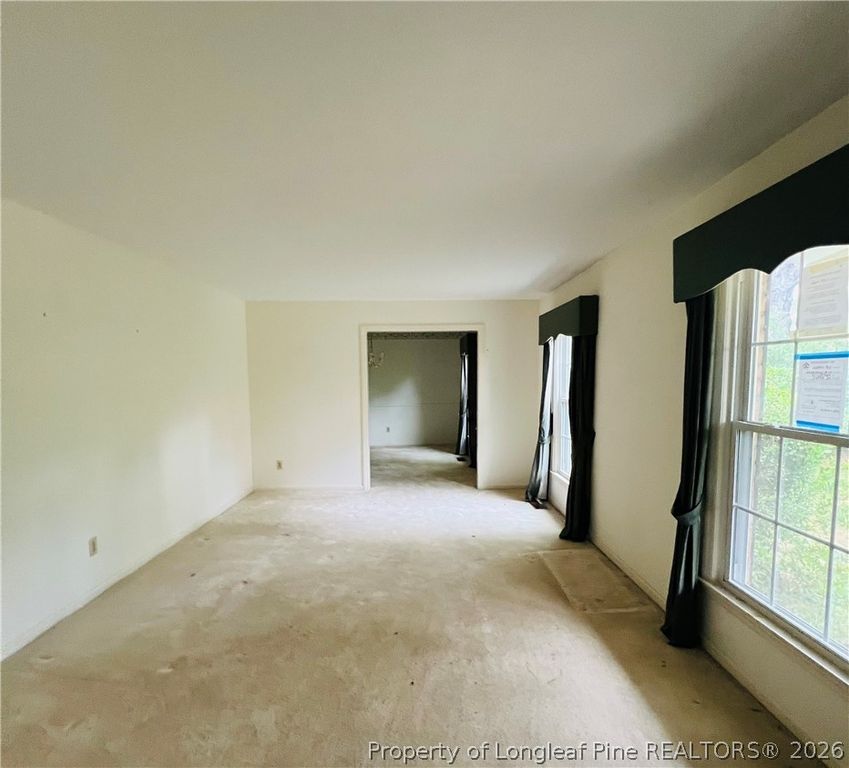 2454 Vandemere Avenue, Fayetteville, NC 28304 — photo 2