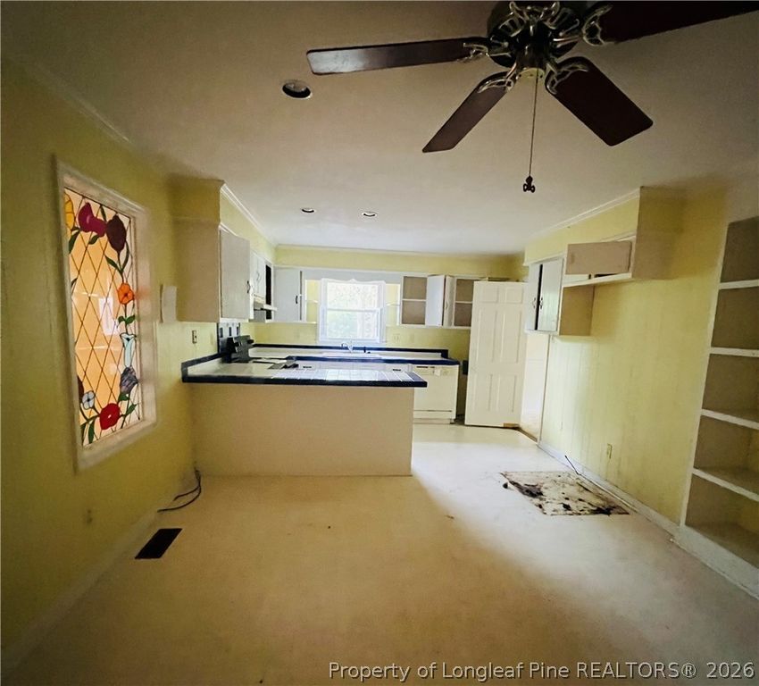 2454 Vandemere Avenue, Fayetteville, NC 28304 — photo 4