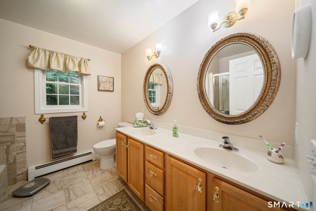 1302 Old Waterbury Road, Southbury, CT 06488