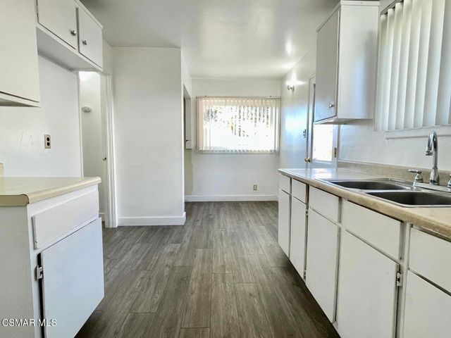305 Sherman Avenue, Moorpark, CA 93021