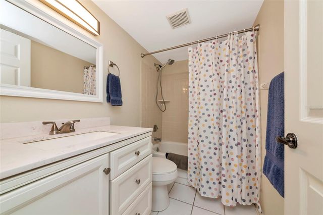 1720 LAKESIDE DRIVE 1716-B, Venice, FL 34293