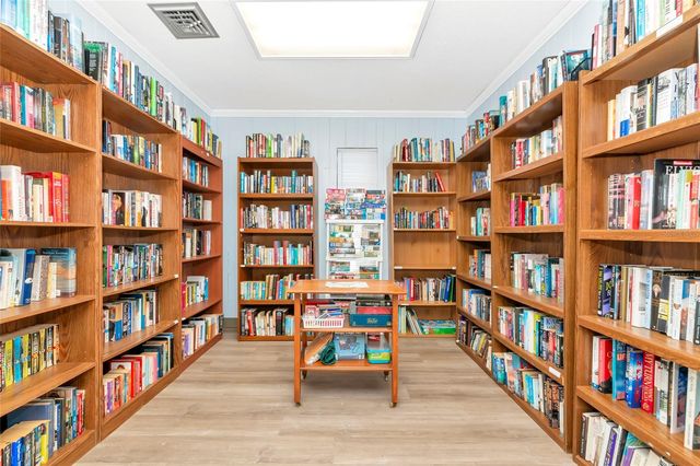 1720 LAKESIDE DRIVE 1716-B, Venice, FL 34293