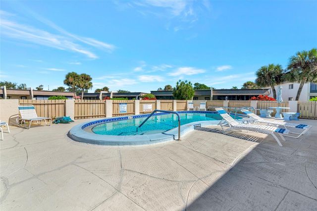 1720 LAKESIDE DRIVE 1716-B, Venice, FL 34293
