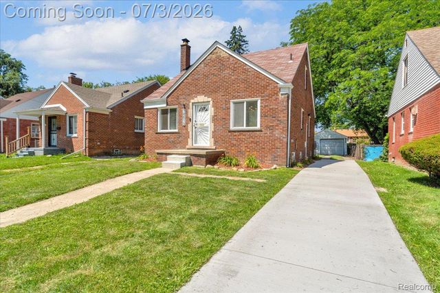 10013 Warwick Street, Detroit, MI 48228