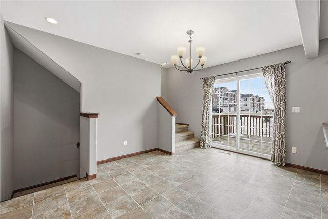 135 Woodstone Lane, Cedar Rapids, IA 52404