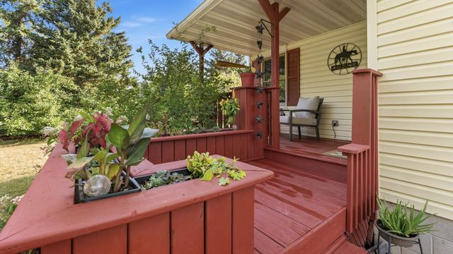 25921 Jivaro Street NW, Isanti, MN 55040