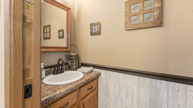 25921 Jivaro Street NW, Isanti, MN 55040
