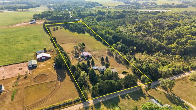 25921 Jivaro Street NW, Isanti, MN 55040