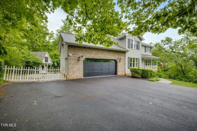 3605 Rockwood Place, Kingsport, TN 37664