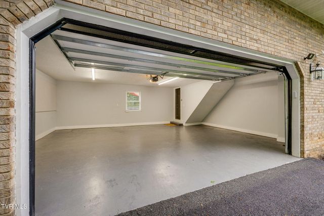 3605 Rockwood Place, Kingsport, TN 37664