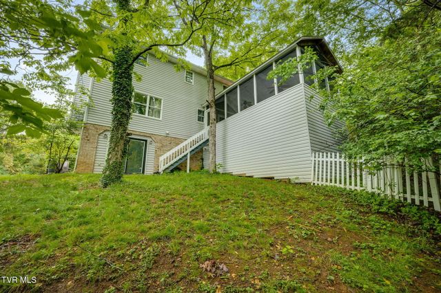 3605 Rockwood Place, Kingsport, TN 37664