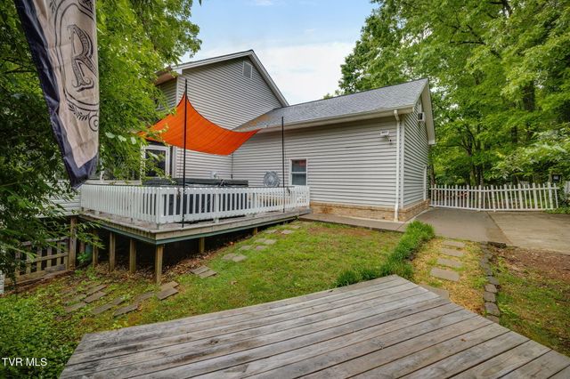 3605 Rockwood Place, Kingsport, TN 37664