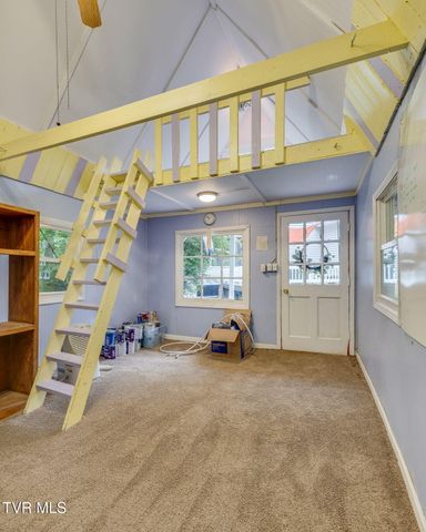 3605 Rockwood Place, Kingsport, TN 37664