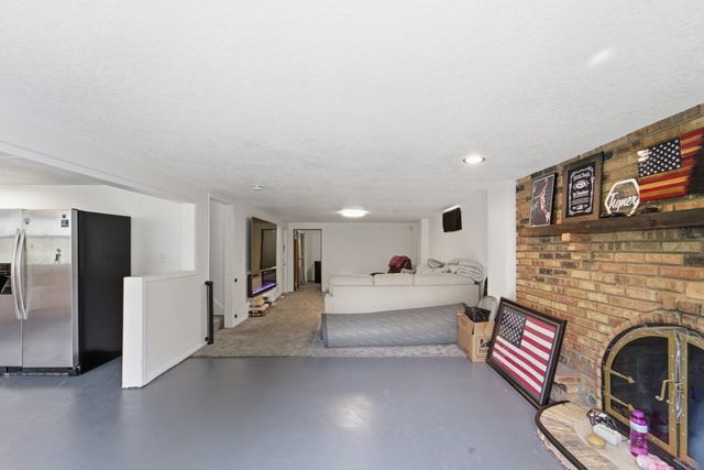 4207 SW 25th Street, Des Moines, IA 50321