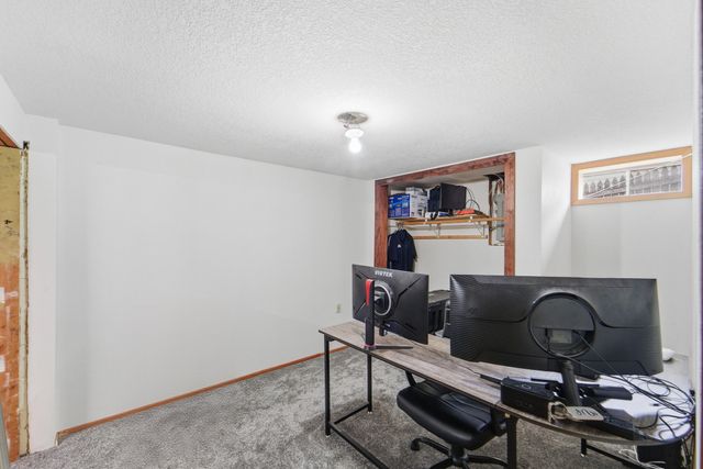 4207 SW 25th Street, Des Moines, IA 50321