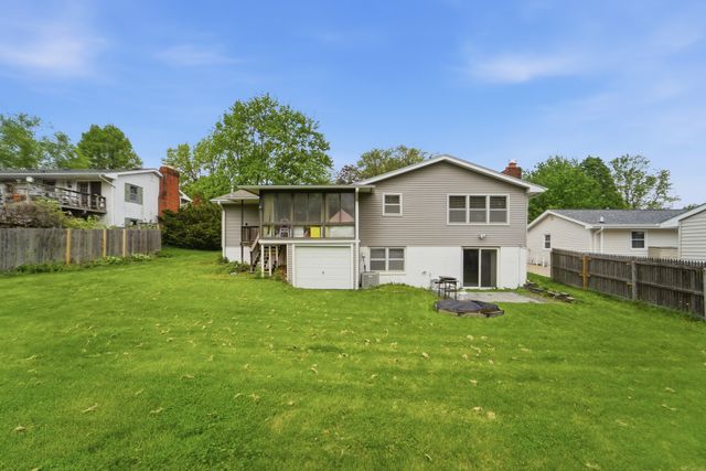 4207 SW 25th Street, Des Moines, IA 50321