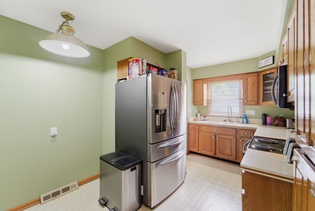 4207 SW 25th Street, Des Moines, IA 50321