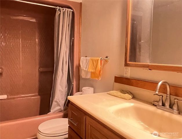 226 Bennett Road, Randle, WA 98377