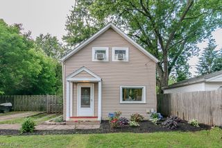7568 Center Street, Mentor, OH 44060