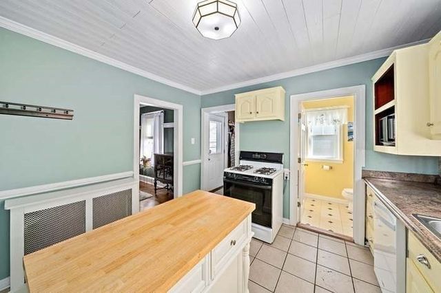 51 Channing St, Quincy, MA 02170