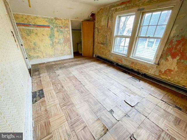 814 SOMERSET STREET, Gloucester City, NJ 08030