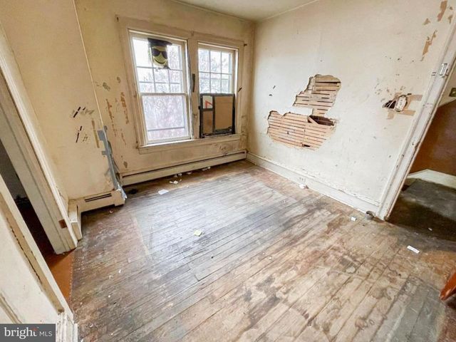 814 SOMERSET STREET, Gloucester City, NJ 08030