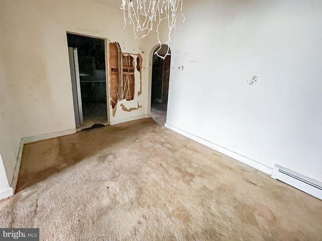 814 SOMERSET STREET, Gloucester City, NJ 08030