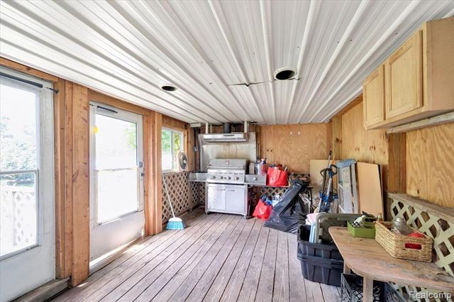 2200 W Oregon Street, Lapeer, MI 48446