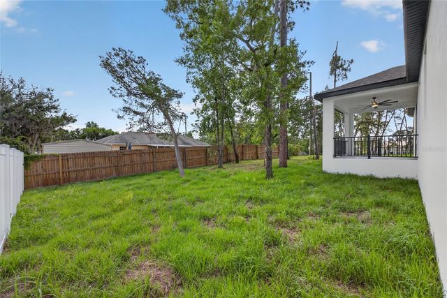 6000 DELTONA BOULEVARD, Spring Hill, FL 34606