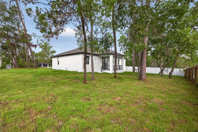 6000 DELTONA BOULEVARD, Spring Hill, FL 34606