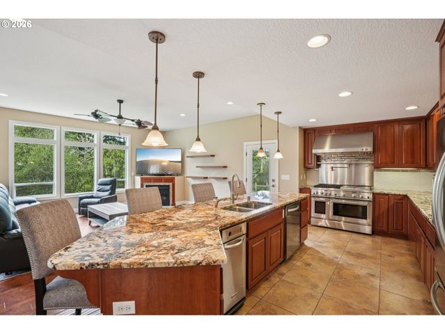 31415 Ne 74TH Ave, La Center, WA 98629