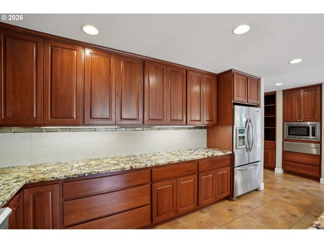 31415 Ne 74TH Ave, La Center, WA 98629