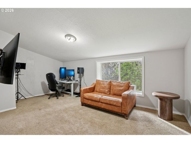 31415 Ne 74TH Ave, La Center, WA 98629