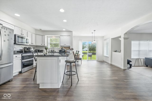 2463 Kettering Way, Indianapolis, IN 46214