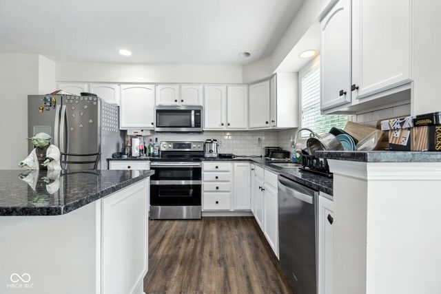 2463 Kettering Way, Indianapolis, IN 46214