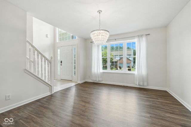 2463 Kettering Way, Indianapolis, IN 46214