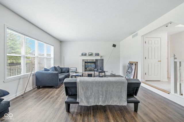 2463 Kettering Way, Indianapolis, IN 46214