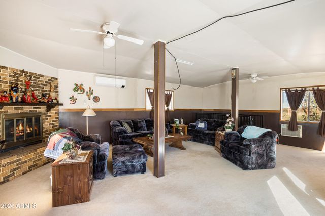 5681 S Moson Road, Hereford, AZ 85615