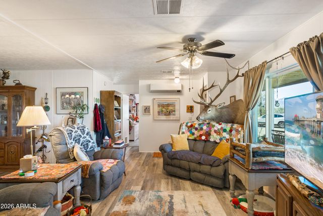 5681 S Moson Road, Hereford, AZ 85615