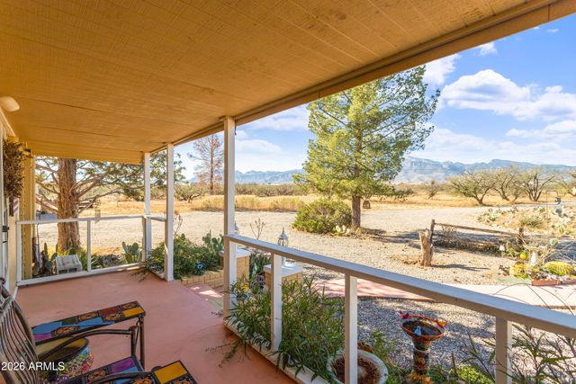 5681 S Moson Road, Hereford, AZ 85615